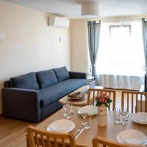 Apartament Modern And Spacious In The Centre